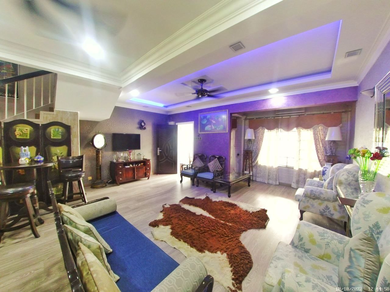 RENOVATED PARTLY FURNISHED DOUBLE STOREY USJ3 SUBA - photo 3