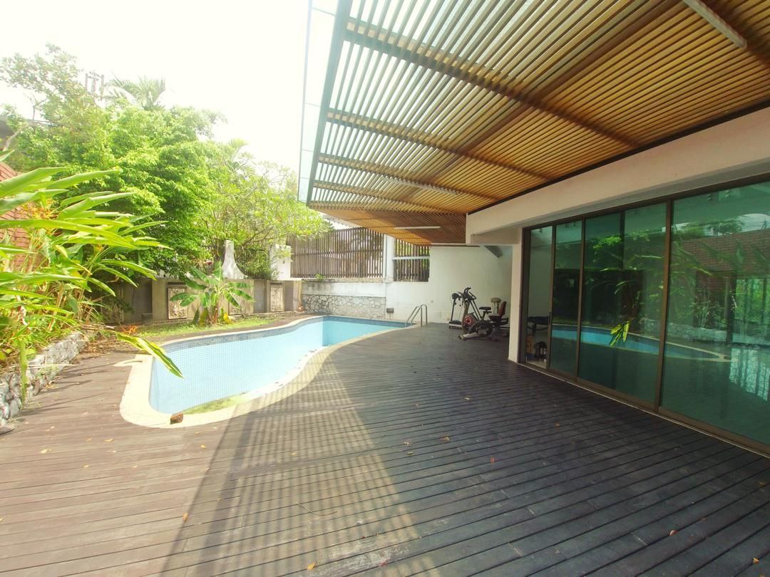 PRIVATE POOL LIFT 3 STOREYS DETACHED BUNGALOW BUKI - photo 2