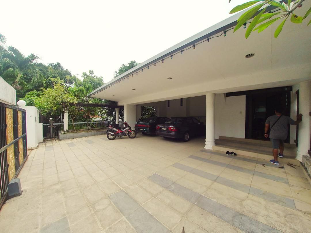 PRIVATE POOL LIFT 3 STOREYS DETACHED BUNGALOW BUKI - photo 3