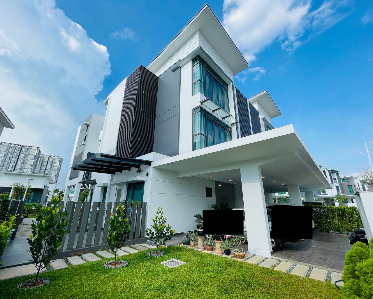SEMI D SEJATI RESIDENCES CYBER 9 CYBERJAYA