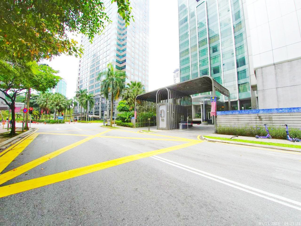 FULLY FURNISHED CONDOMINIUM QUADRO RESIDENCE KLCC - photo 2