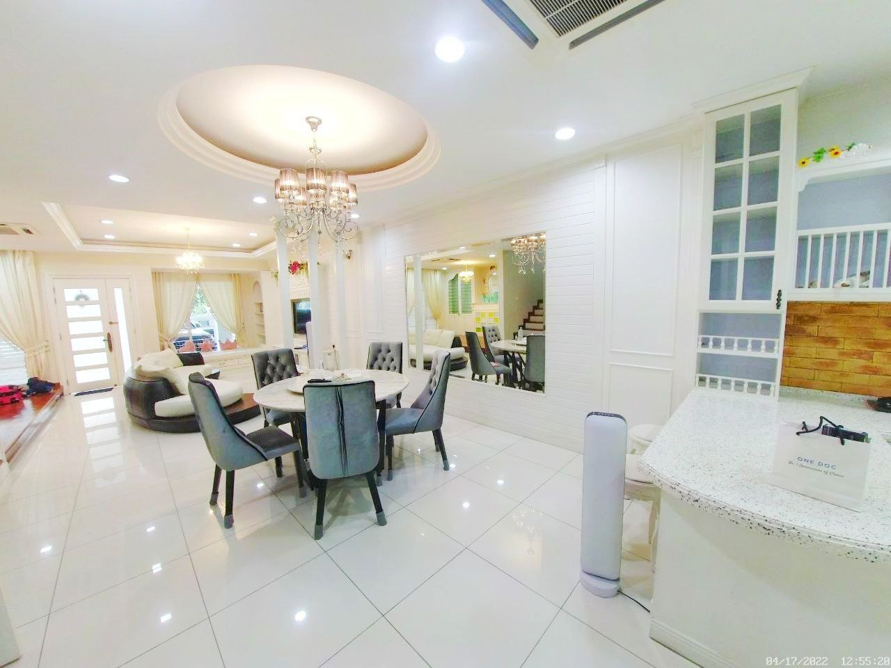FACING OPEN FULLY RENOVATED 2 5 STOREY SUPERLINK U - photo 6