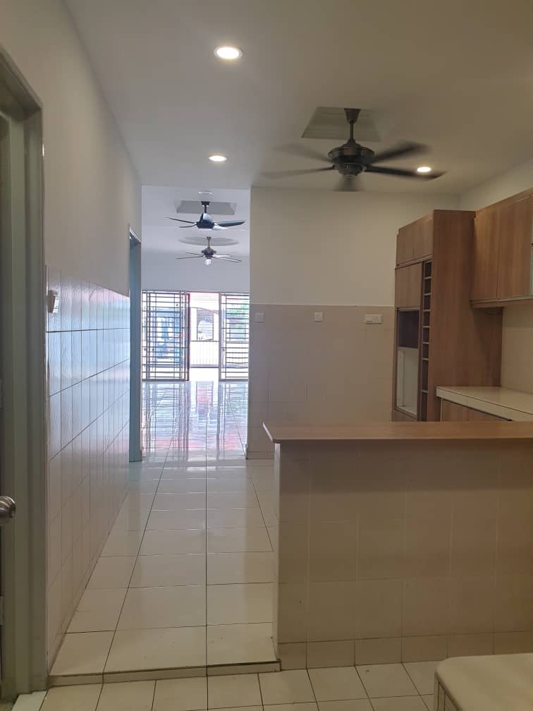 Renovated 2 Storey Terrace Bandar Puteri Klang - photo 4