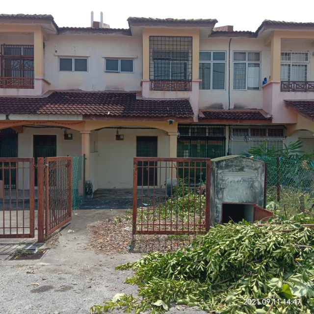 Double Storey Terrace House Jalan Mentari, Bandar