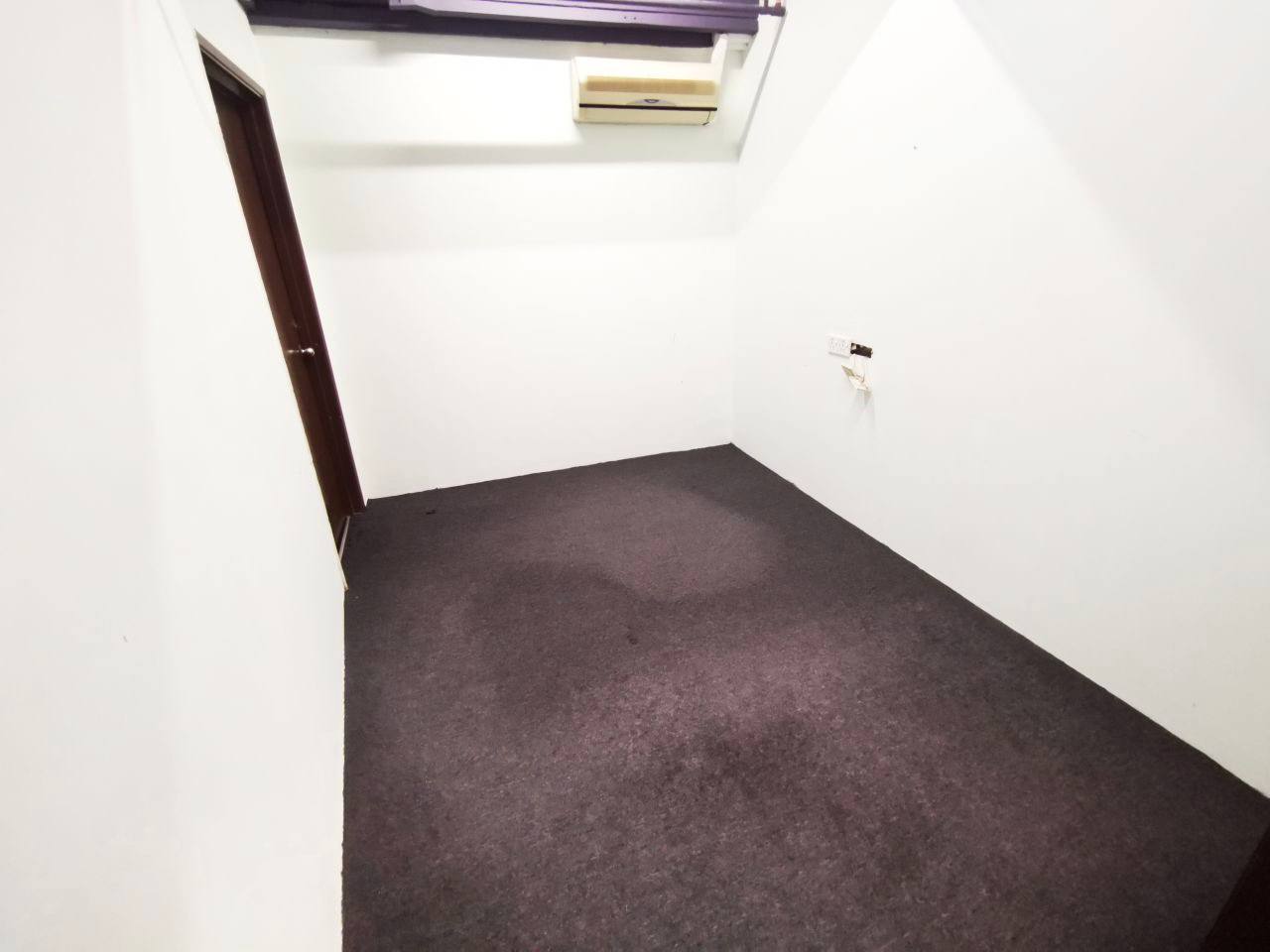 Renovated Office Lot unit Kelana Jaya Square Kelan - photo 9