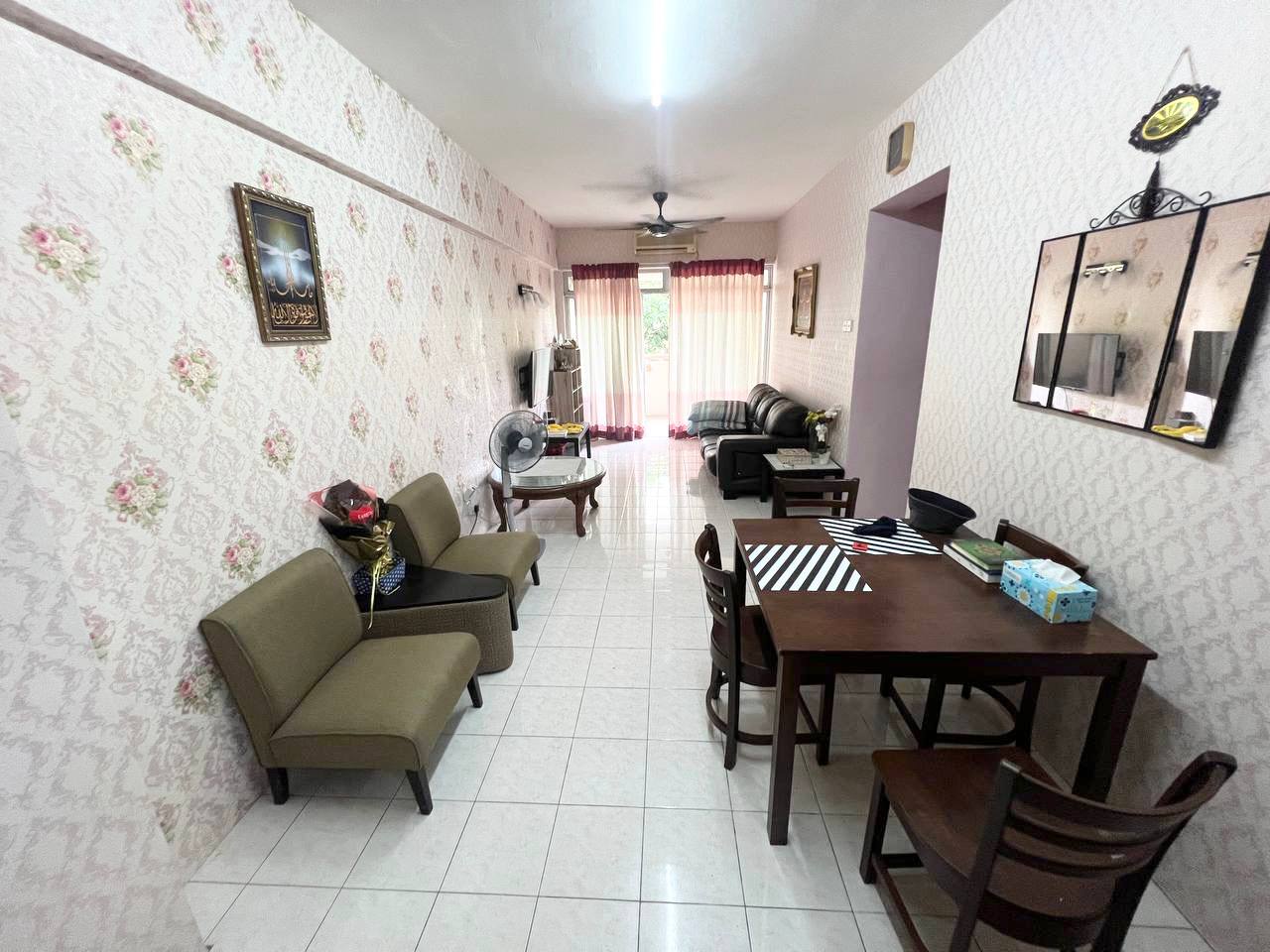 Corner unit Vista Seri Putra Apartment Bandar Seri - photo 4