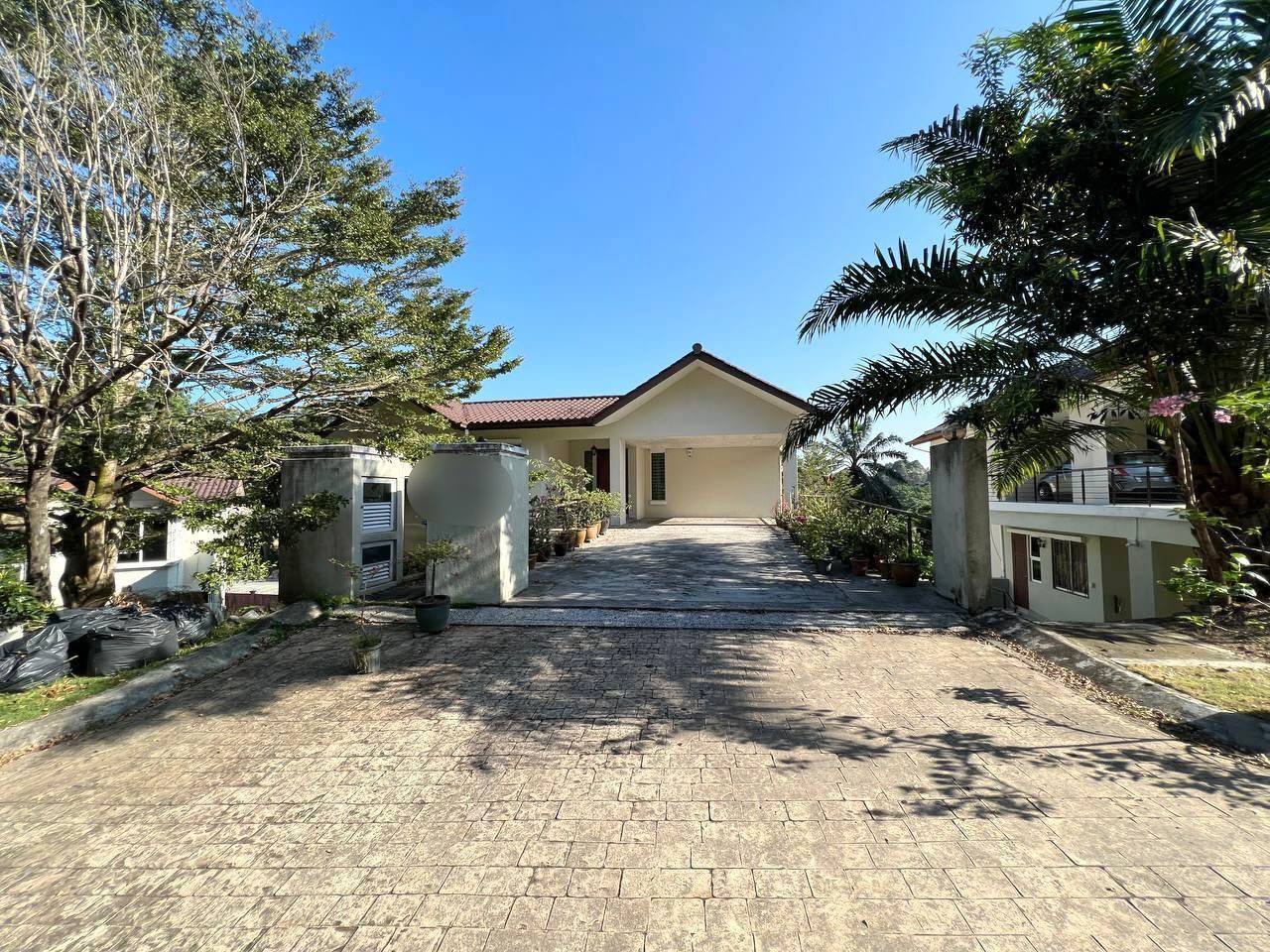 3 Storey Bungalow Teratai Villa Kayangan Heights S