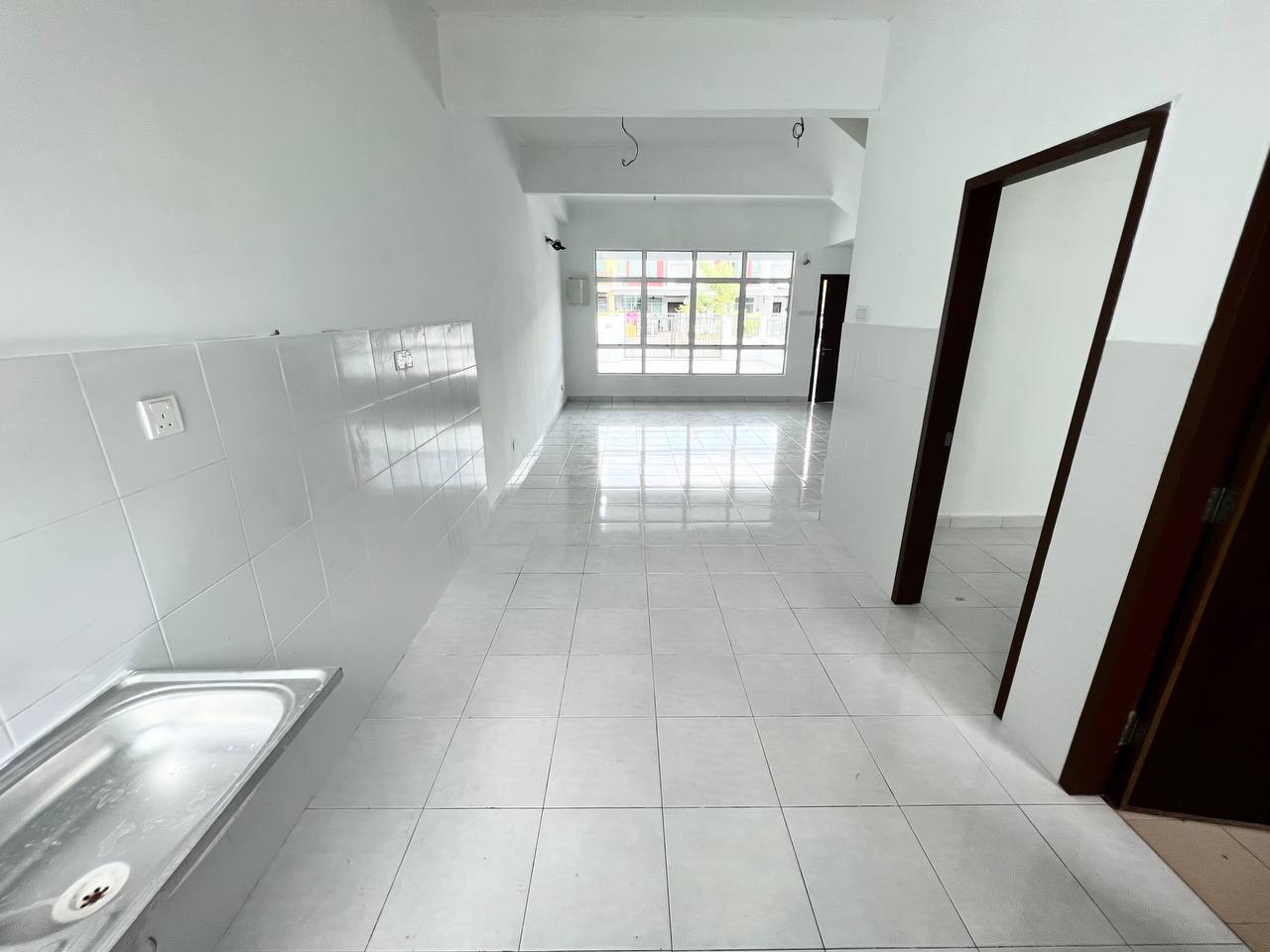 Double Storey Terrace Mapel Hillpark Puncak Al - photo 6