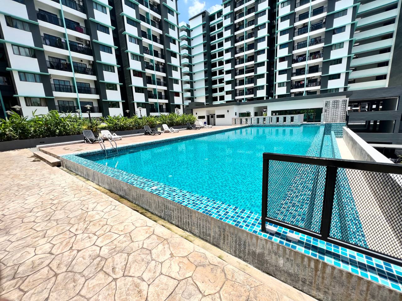 Residensi Zamrud Condominium Kajang - photo 10