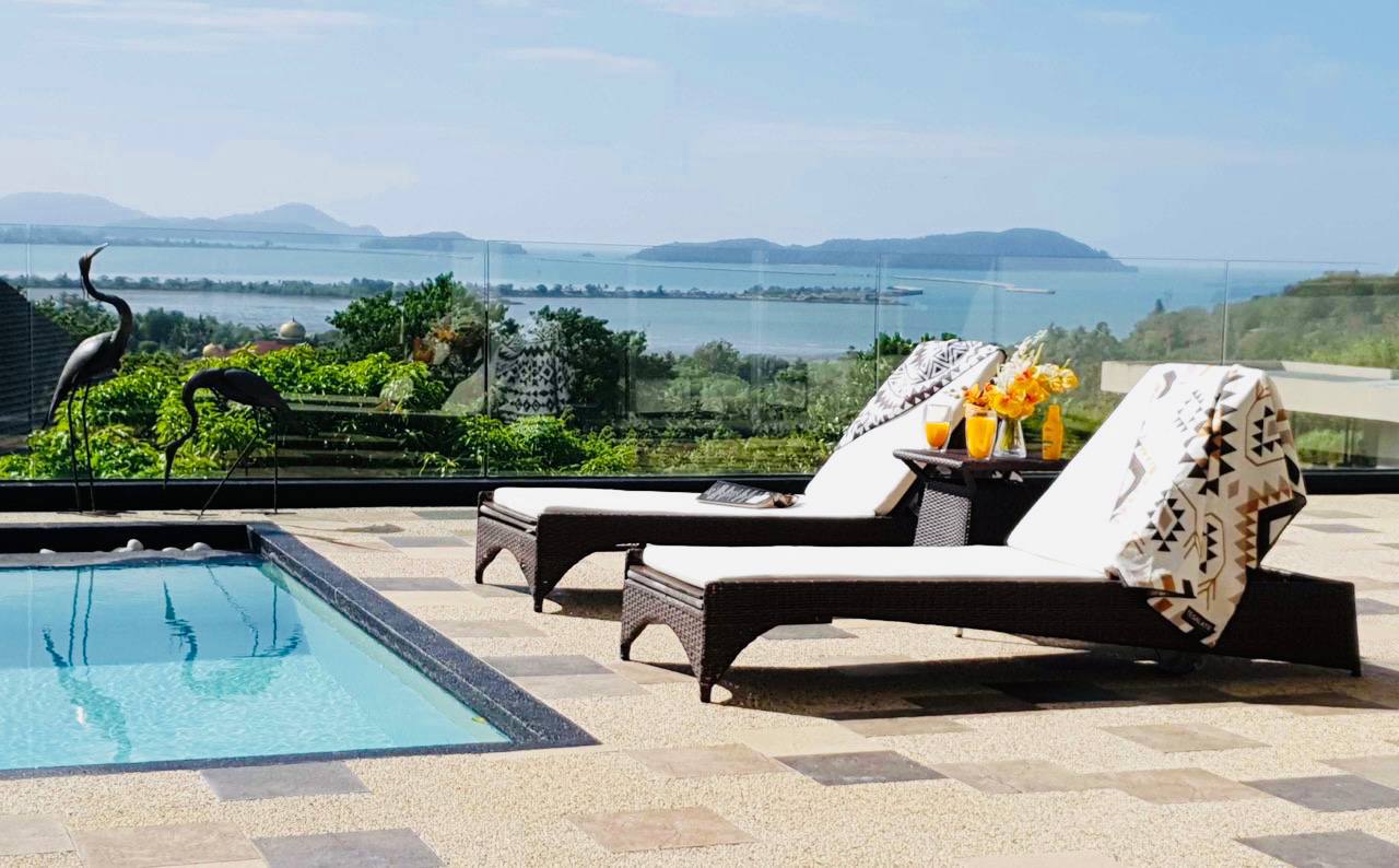 Contemporary Hillside Villa With Panoramic Sea Vie - photo 5