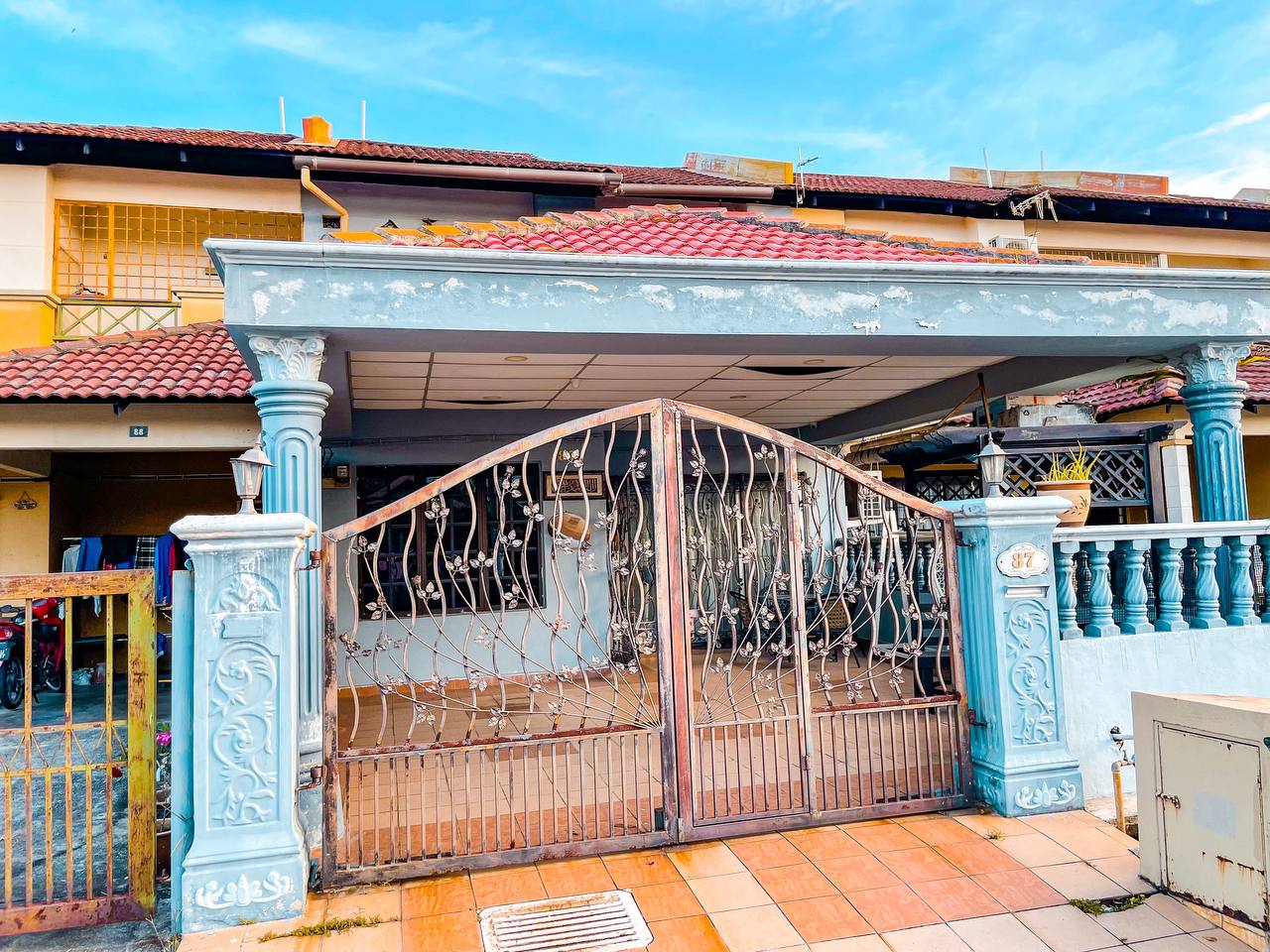 Double Storey Terrace House Taman Desaria Nilai Ne