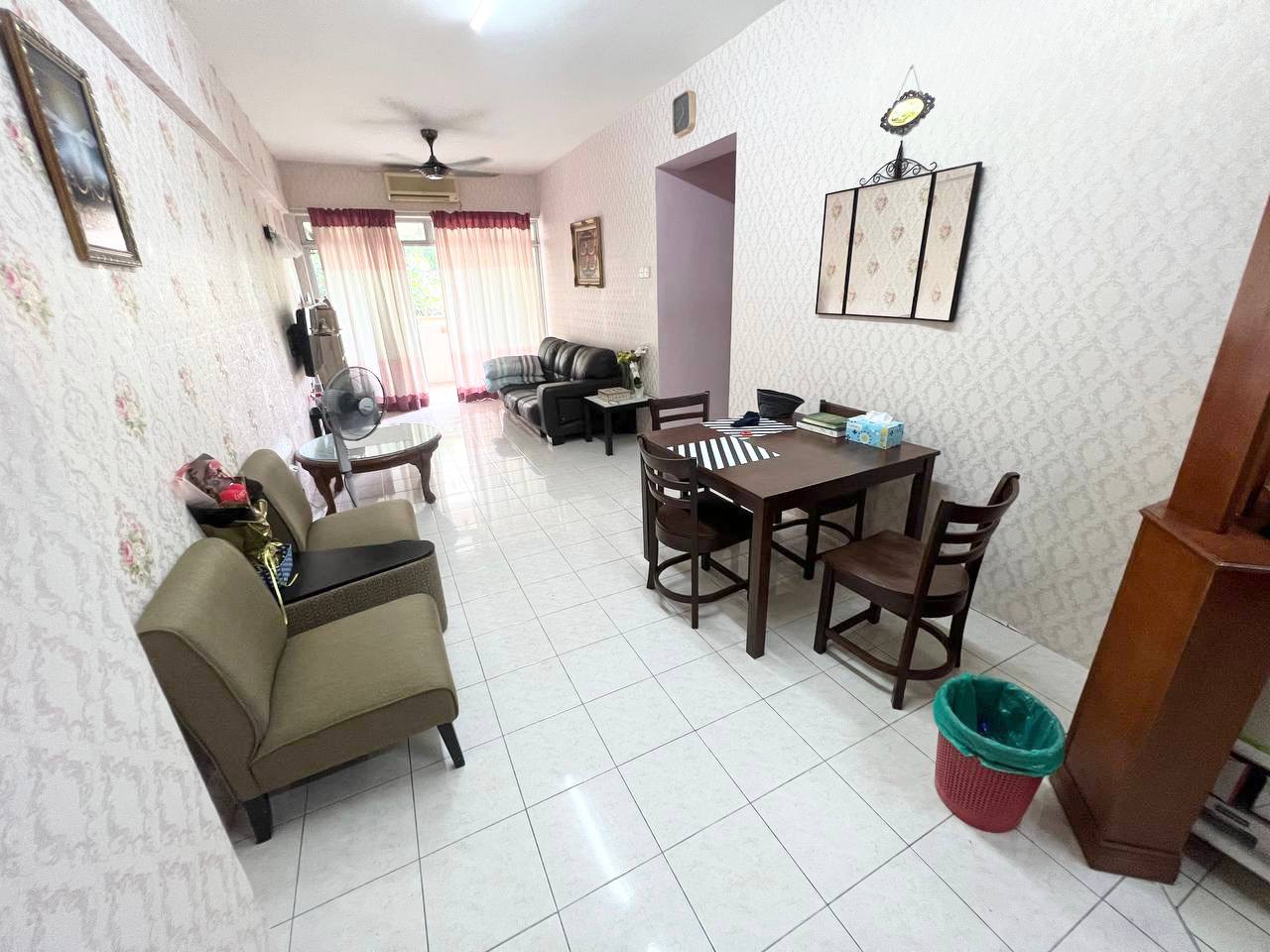Corner unit Vista Seri Putra Apartment Bandar Ser - photo 3