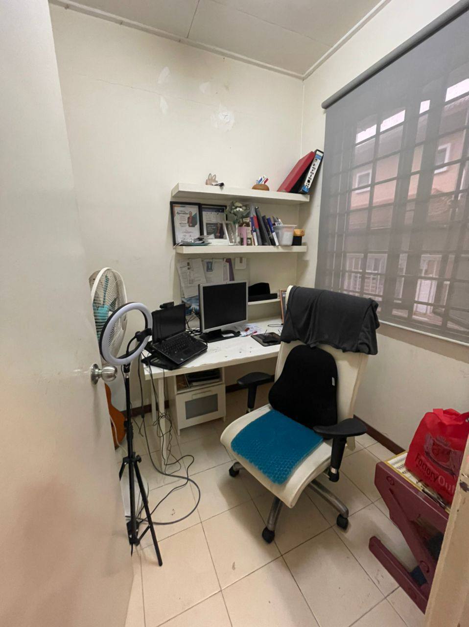 Fully RENOVATED ENDLOT Double Storey Endlot Cahaya - photo 5