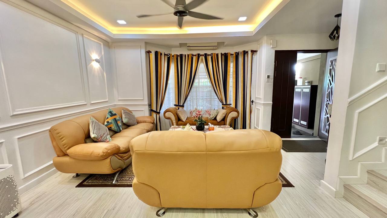 2 Storey House at Desa Latania Seksyen 36 Shah Ala - photo 5