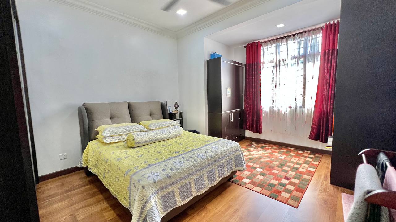 2 Storey House at Desa Latania Seksyen 36 Shah Ala - photo 6