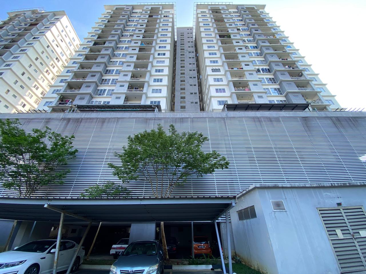 Astana Lumayan Condominium Bandar Sri Permaisuri C