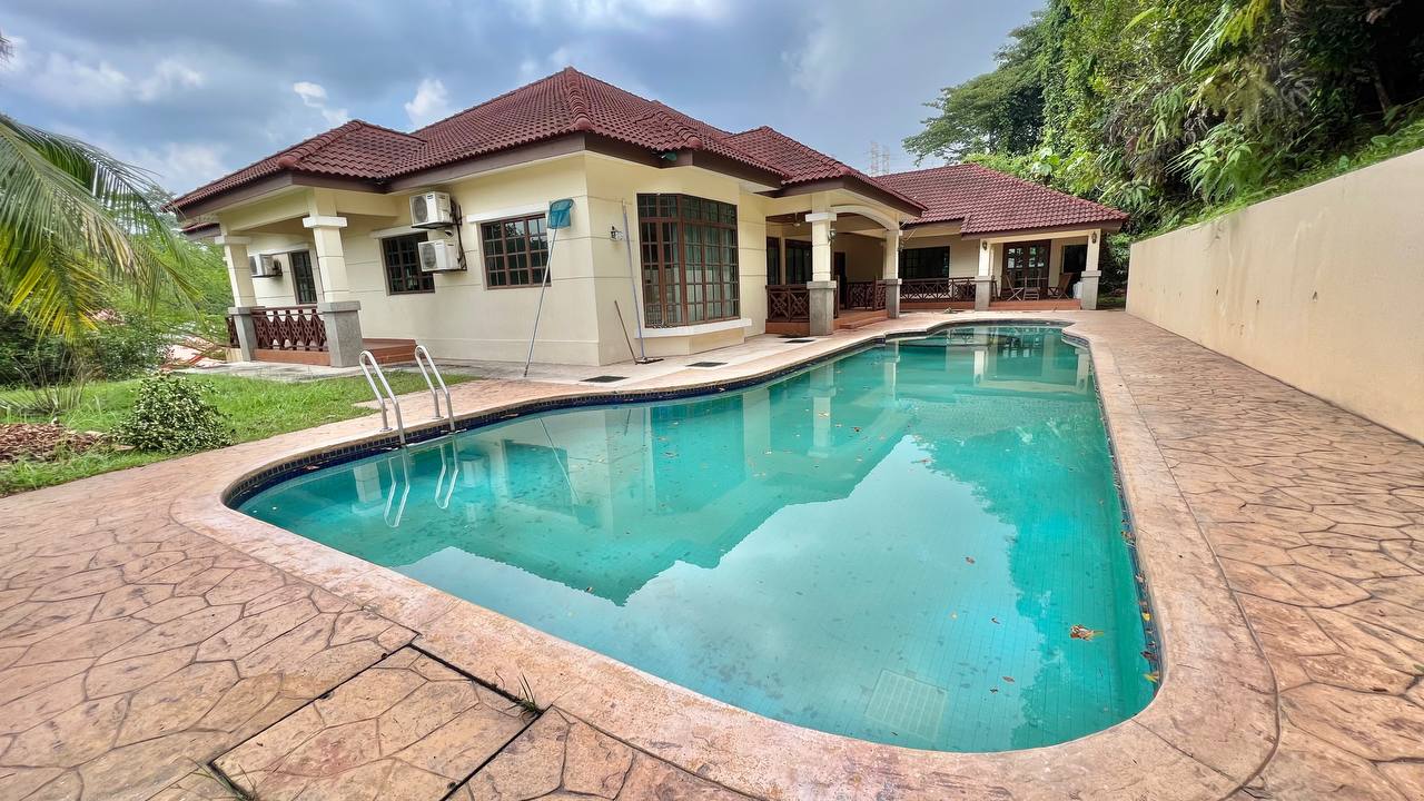 2 Storey Bungalow at Sg Buloh Country Resort - photo 3