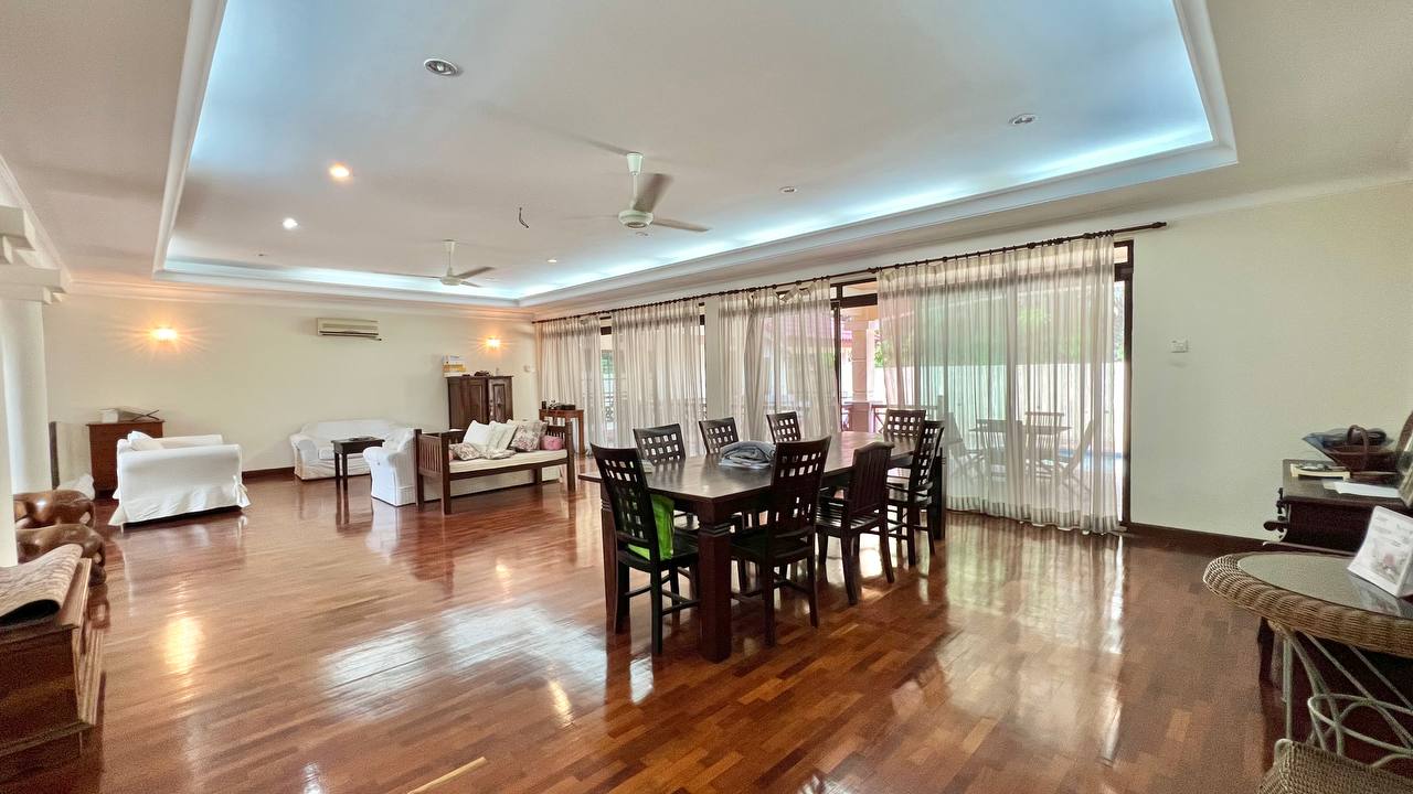 2 Storey Bungalow at Sg Buloh Country Resort - photo 7