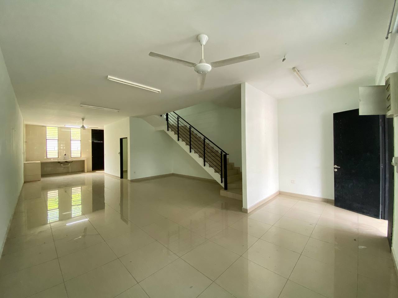 3 Storey House Bangi Avenue 7 at Bangi - photo 3