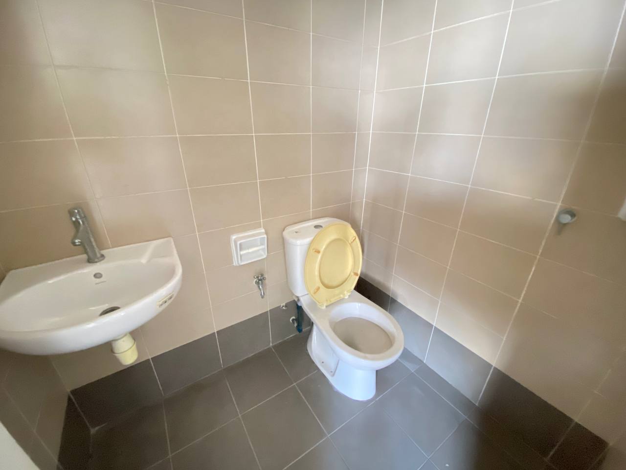 2 Storey Town Villa Upper Unit Lake View Homes Tam - photo 8