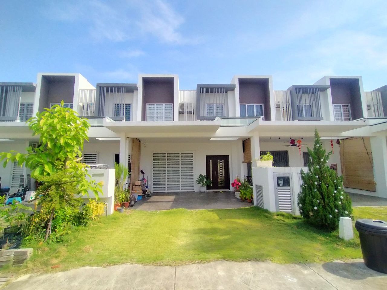 2 Storey Terrace House For Sale In Casa View Cyber