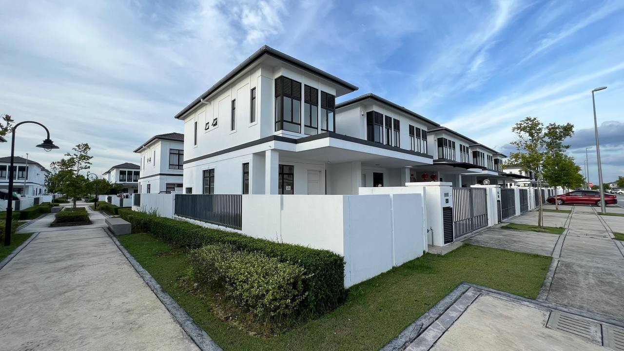 2 Storey House at Eco Grandeur Puncak Alam