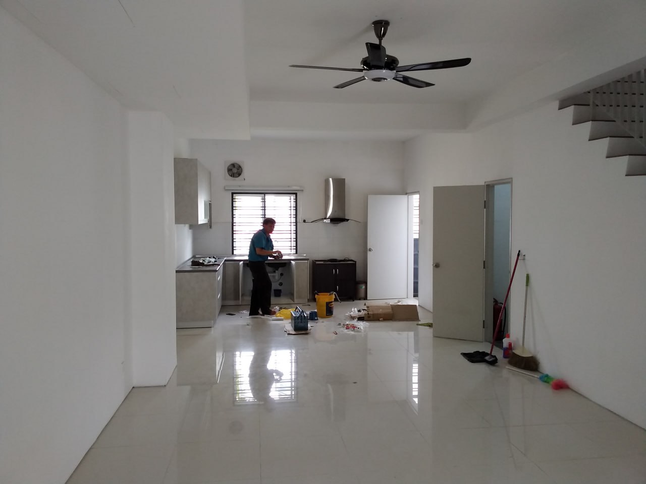 2 Sty Terrace House In Casa Green, Cybersouth Deng - photo 2