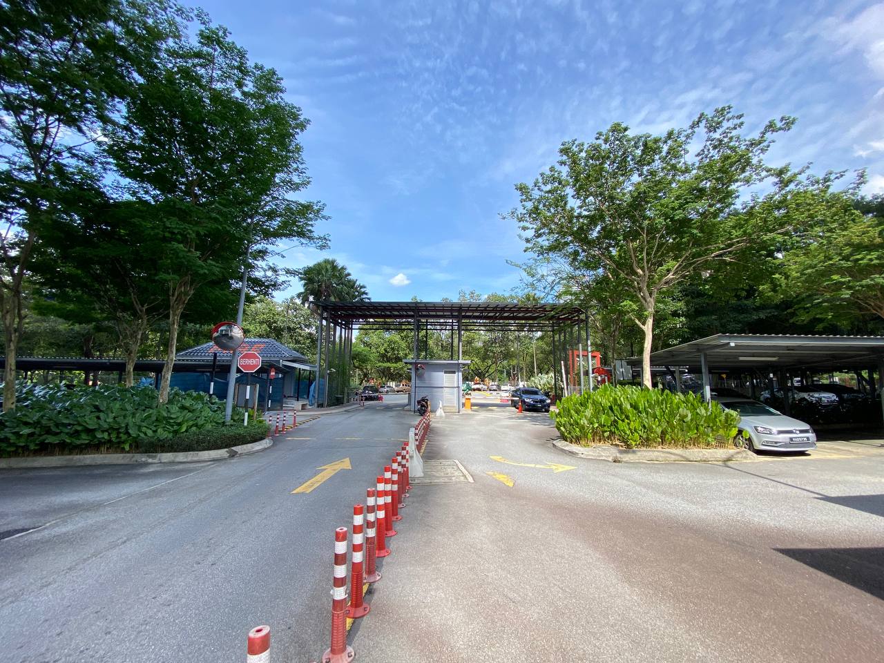 Suasana Lumayan Jln Tasik Permaisuri Bandar Tun Ra - photo 3