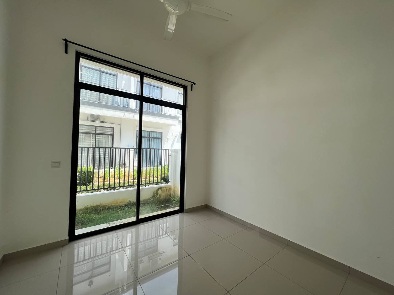 2 Storey Terrace House Eco Grandeur Graham Garden - photo 6