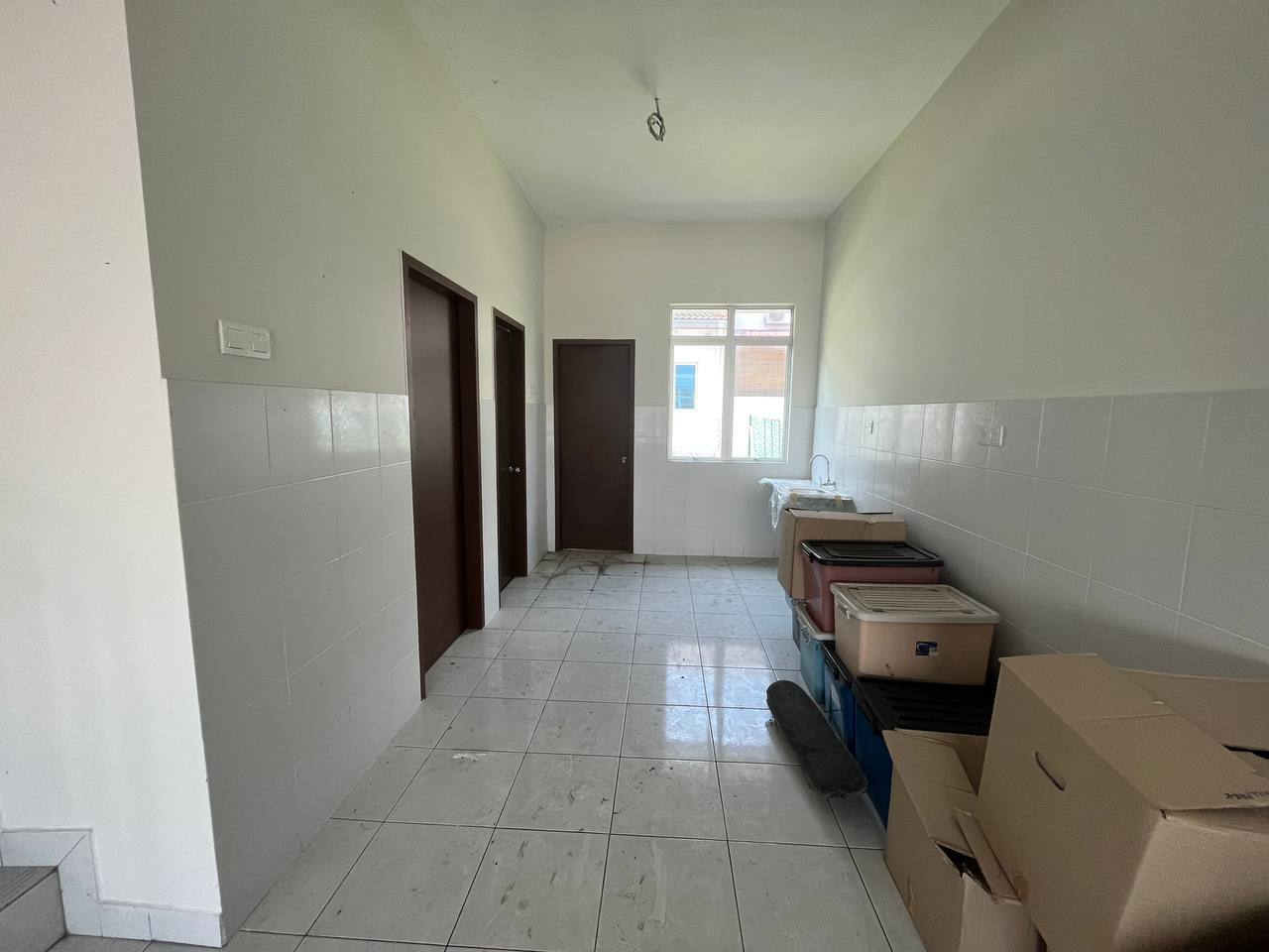 Facing open 2 Storey Terrace at Bandar Hillpark Ba - photo 3