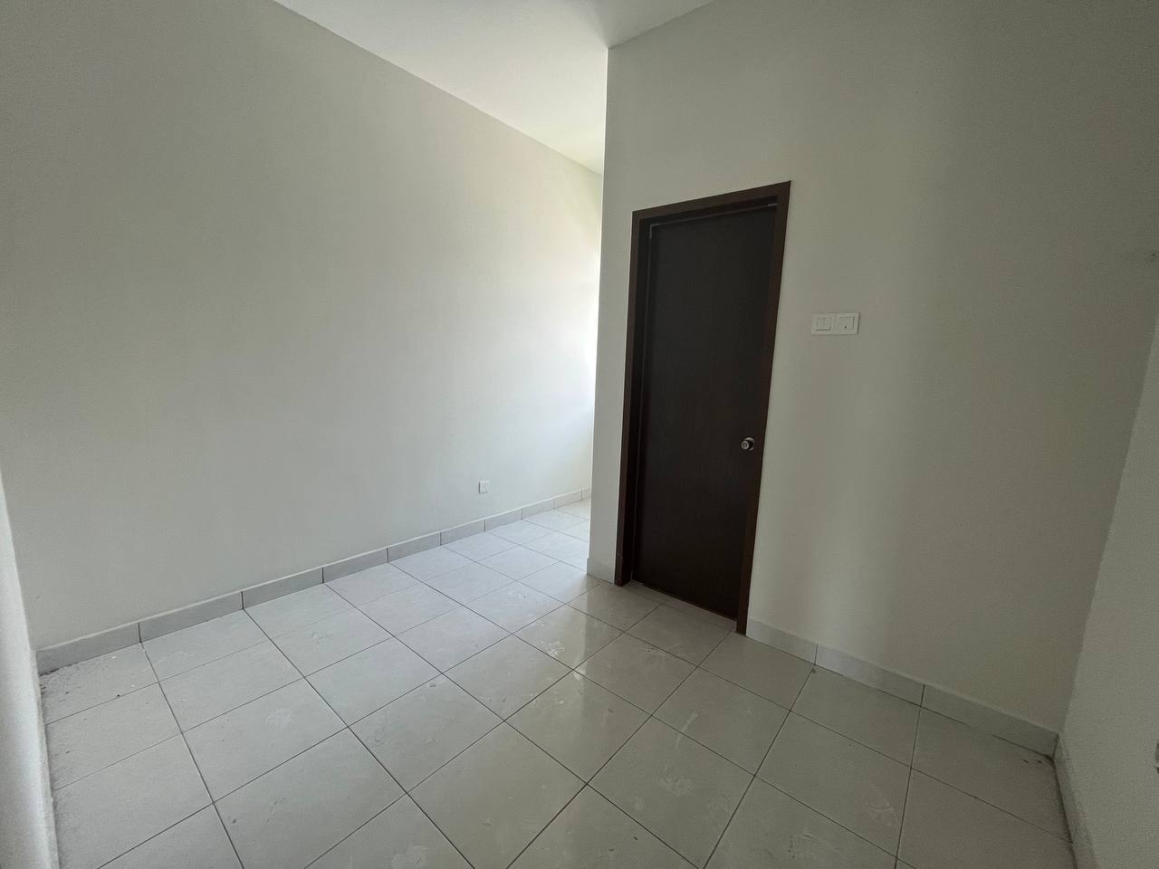 Facing open 2 Storey Terrace at Bandar Hillpark Ba - photo 6