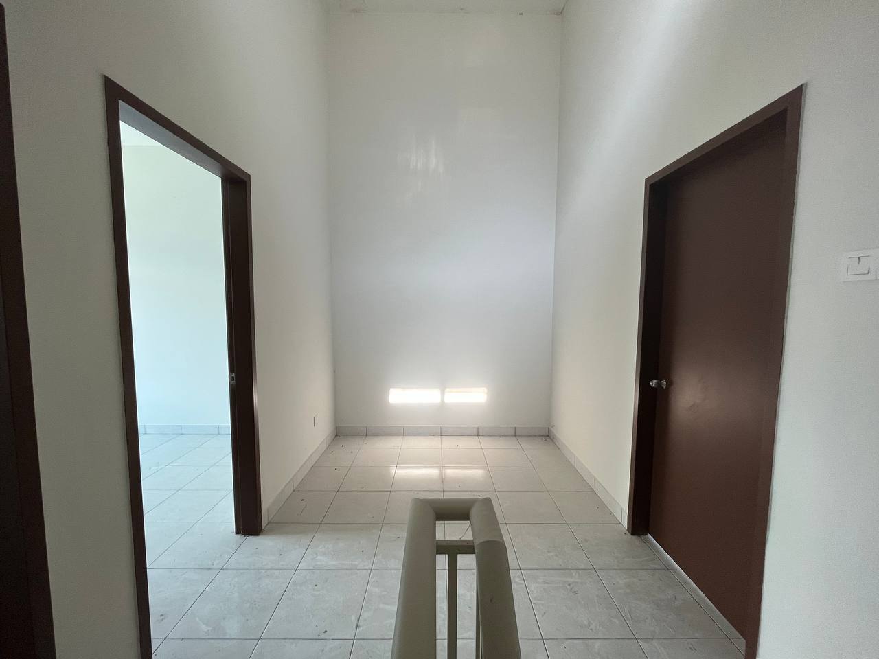 Facing open 2 Storey Terrace at Bandar Hillpark Ba - photo 11