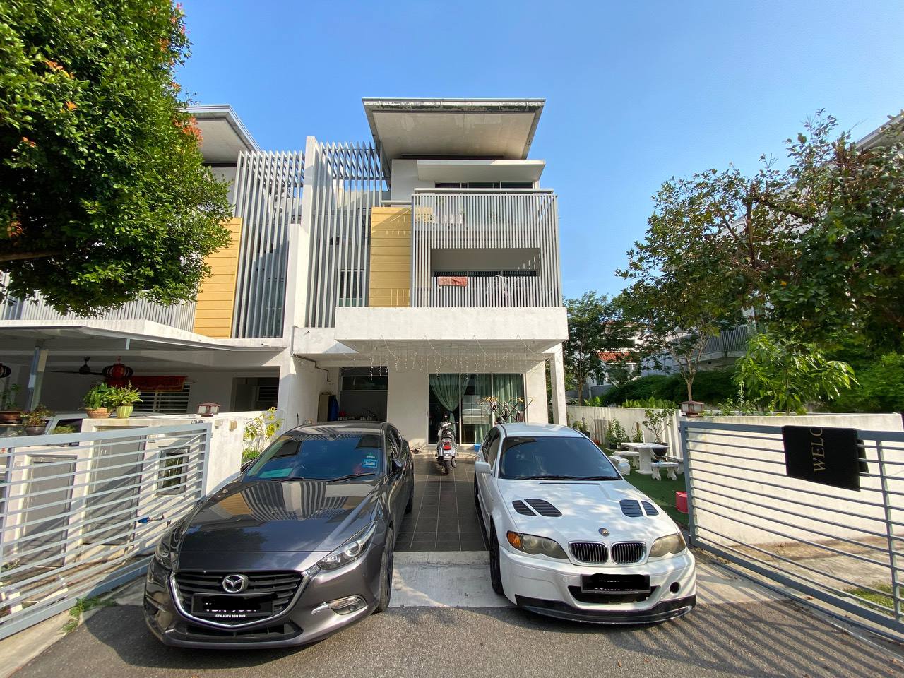 End Lot 2 Storey Terrace Nadayu 92 Kajang