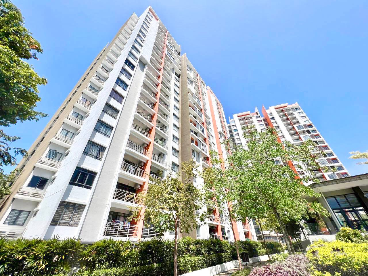 Corner Unit Ameera Residence Mutiara Heights