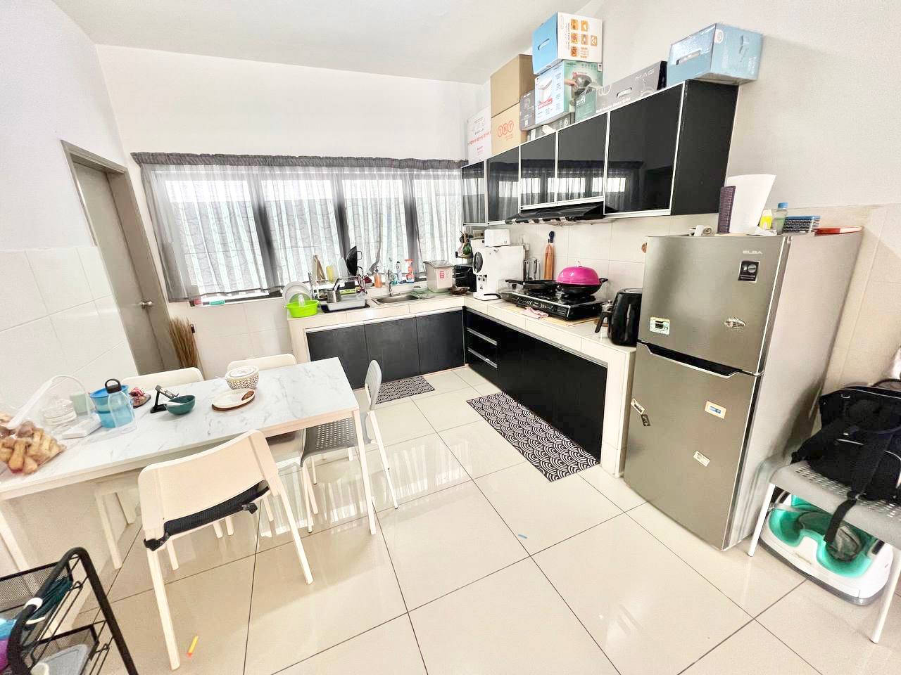 Corner Unit Ameera Residence Mutiara Heights - photo 5