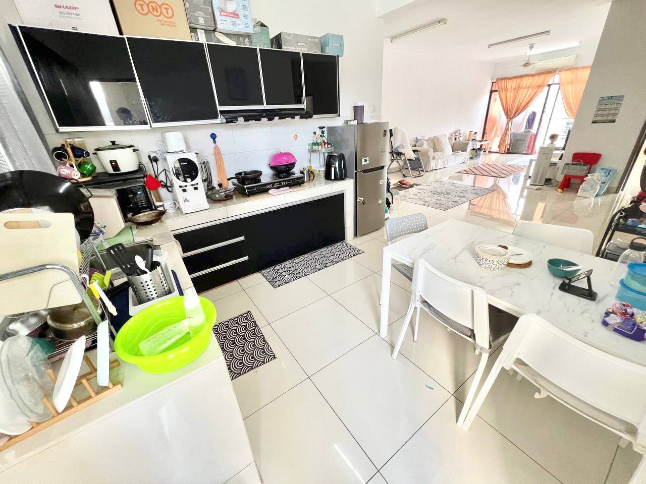 Corner Unit Ameera Residence Mutiara Heights - photo 6
