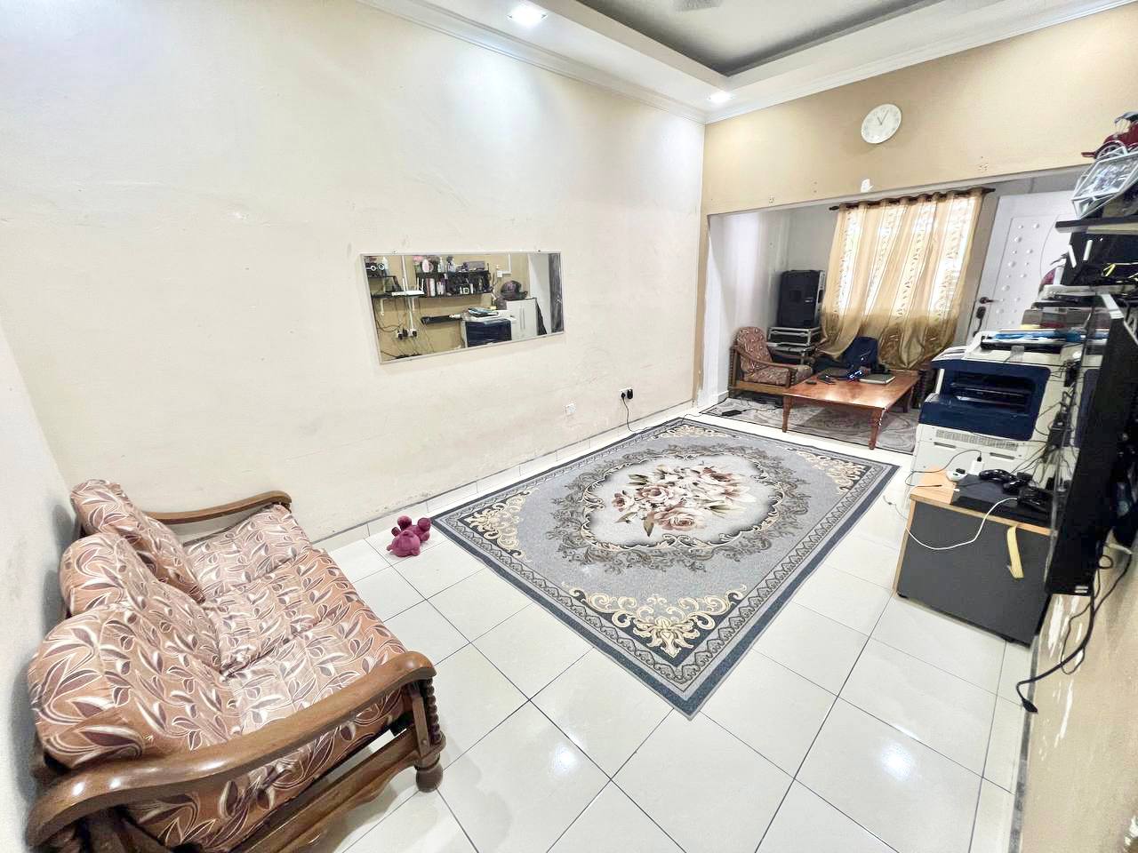 Renovated Single Storey Terrace Jln Tanjung Gelang - photo 5