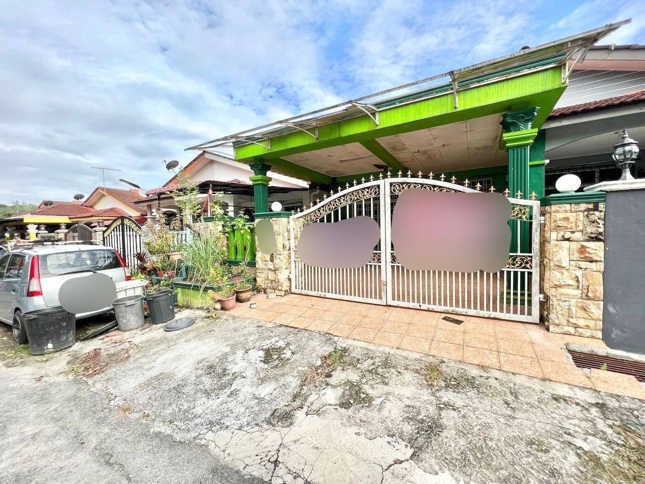 Renovated Single Storey Terrace Bandar Rinching Se - photo 2