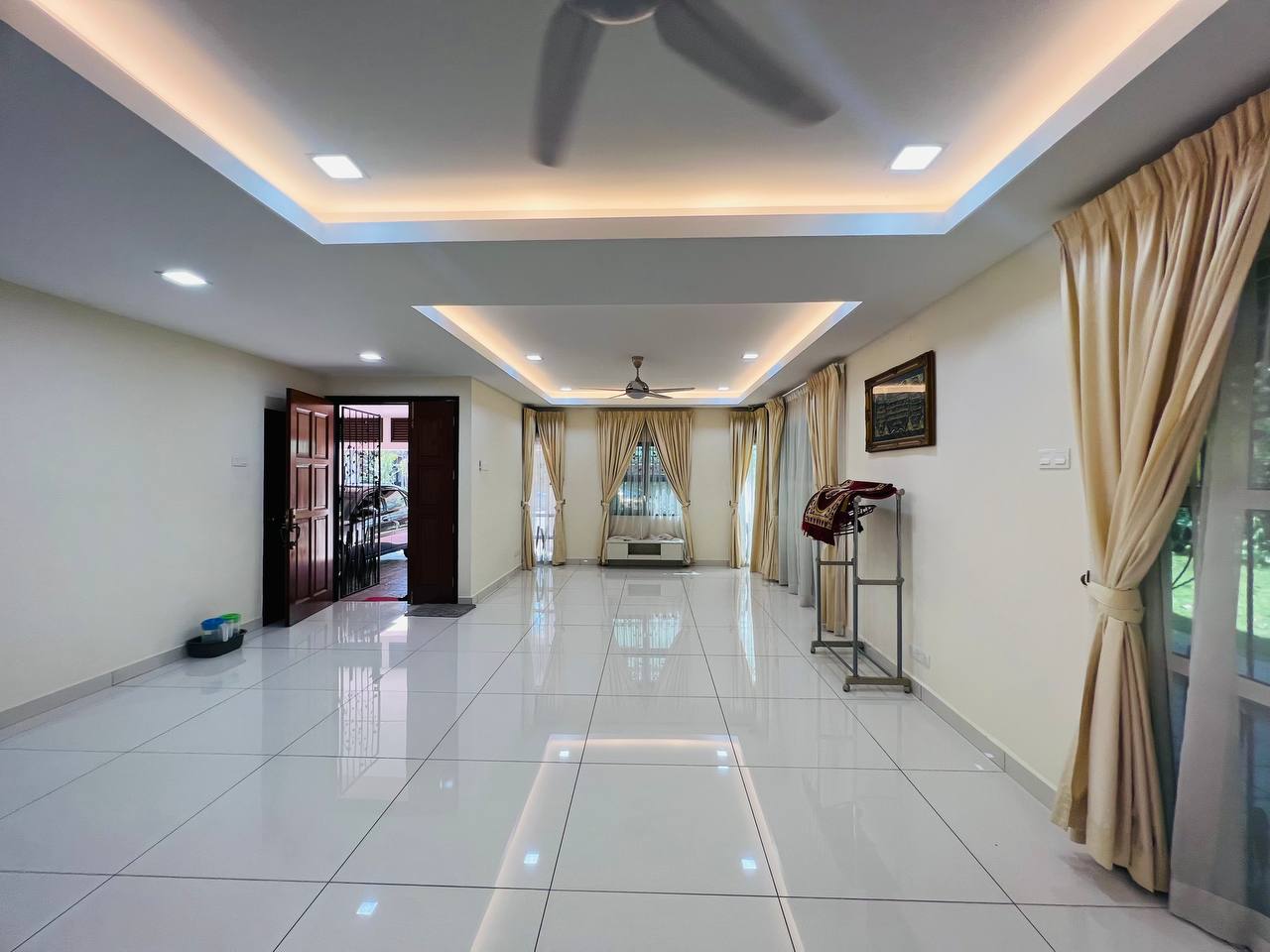 RENOVATED Semi D Corner Lot Presint 10, Putrajaya - photo 8