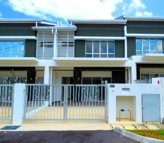 NEW 2 Storey House Azalea, Bukit Rahman Putra - photo 1