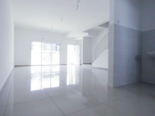 NEW 2 Storey House Azalea, Bukit Rahman Putra - photo 3