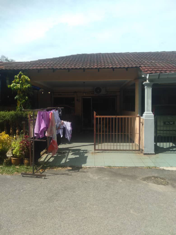 TERES SETINGKAT TAMAN BALOK JAYA 2 KUANTAN