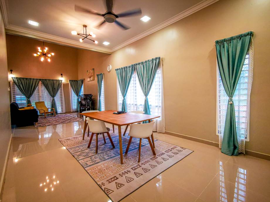Single Storey Bungalow - photo 4