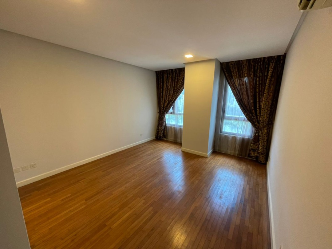 The Capsquare Residences - photo 8