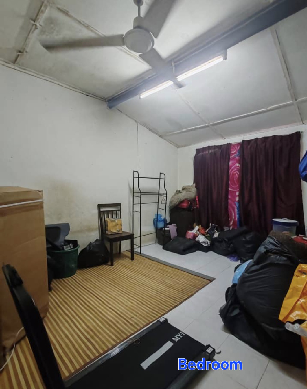 Terrace House,  Seberang Jaya - photo 3