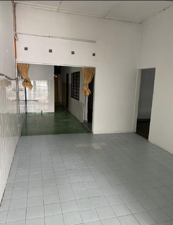 Single Storey Shop @ Taman Chai Leng - For Rent - photo 2
