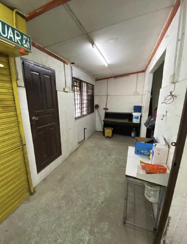 Single Storey Shop @ Taman Chai Leng - For Rent - photo 4