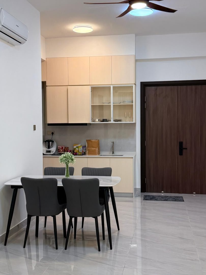 Codrington Residence (Condo) - photo 7