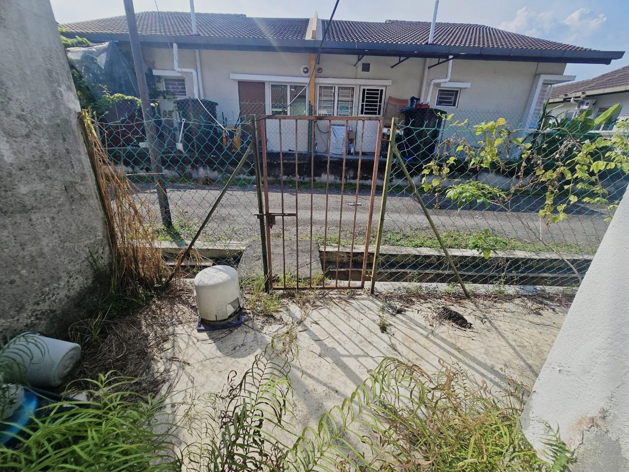 SINGLE STOREY TERRACE  TELUK PANGLIMA GARANG - photo 6