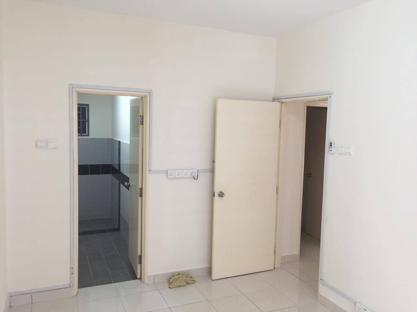 Koi kinrara condo 908sf, Pool view, middle floor - photo 2